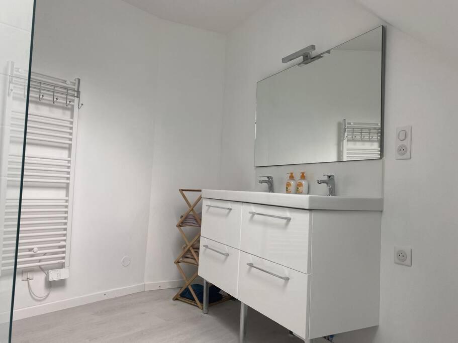 Vila Kay Doudou 60M2 - 5 Min Aeroport - Navette - Parking Bonlier Exteriér fotografie